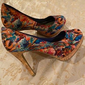 Stiletto cork and abstract design woman’s heels